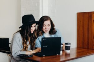 Streamlining Your Business: The Advantages of Using a Fulfillment Service